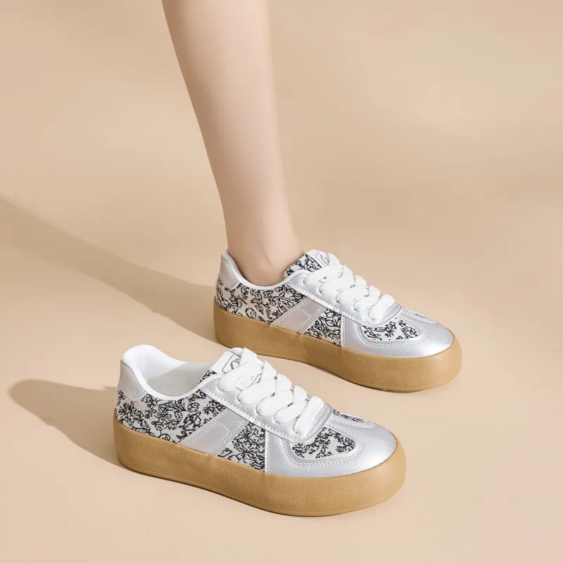 La Chapelle Height Increasing Wear Resistant Low Top Skateboard Shoes Women's-6
