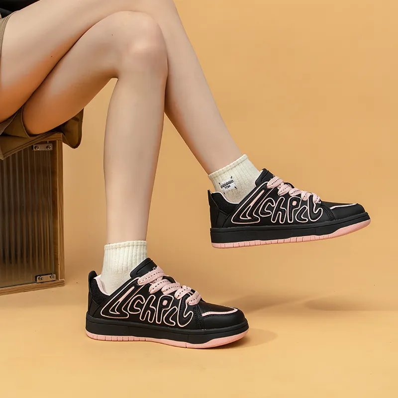 La Chapelle Height Increasing Lightweight Breathable Low-Top Skateboard Shoes Women's-9