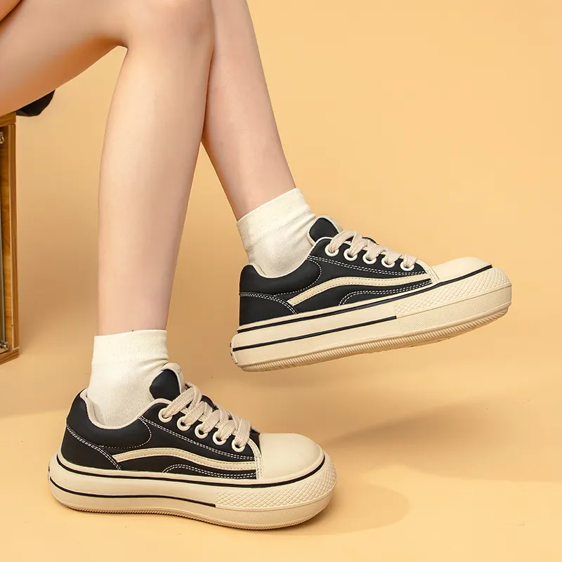 La Chapelle Abrasion Resistant Breathable Height Increasing Low Top Skateboard Shoes Women's-19