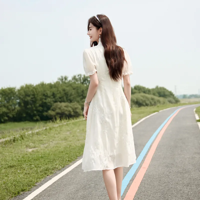A Paradise For Awakening Short Sleeved Dress Women's Beige-1