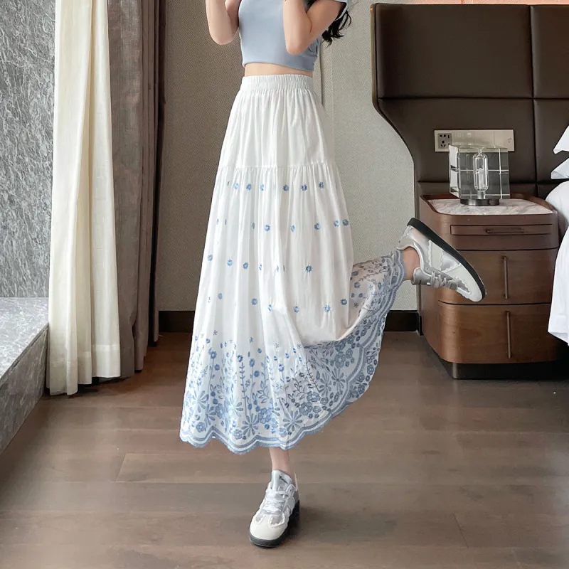 A Paradise For Awakening Casual Long Skirt Women's White With Blue Floral-2