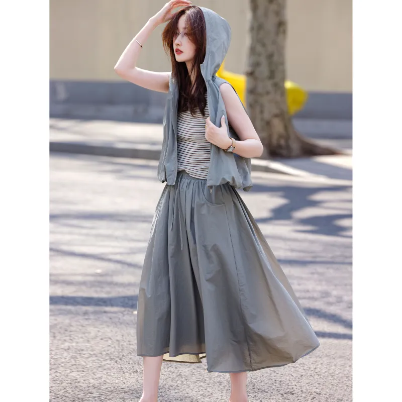 A Paradise For Awakening Skirt Set Women's Gray-5