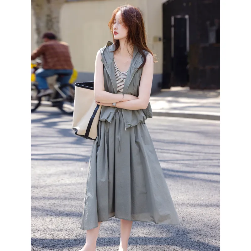 A Paradise For Awakening Skirt Set Women's Gray-3