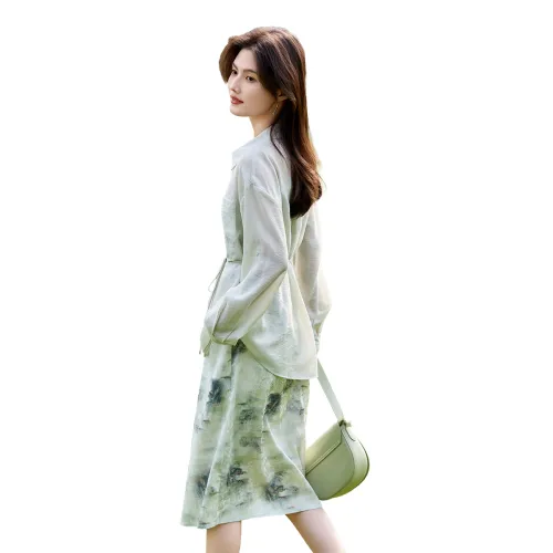 A Paradise For Awakening Skirt Set Women's Green