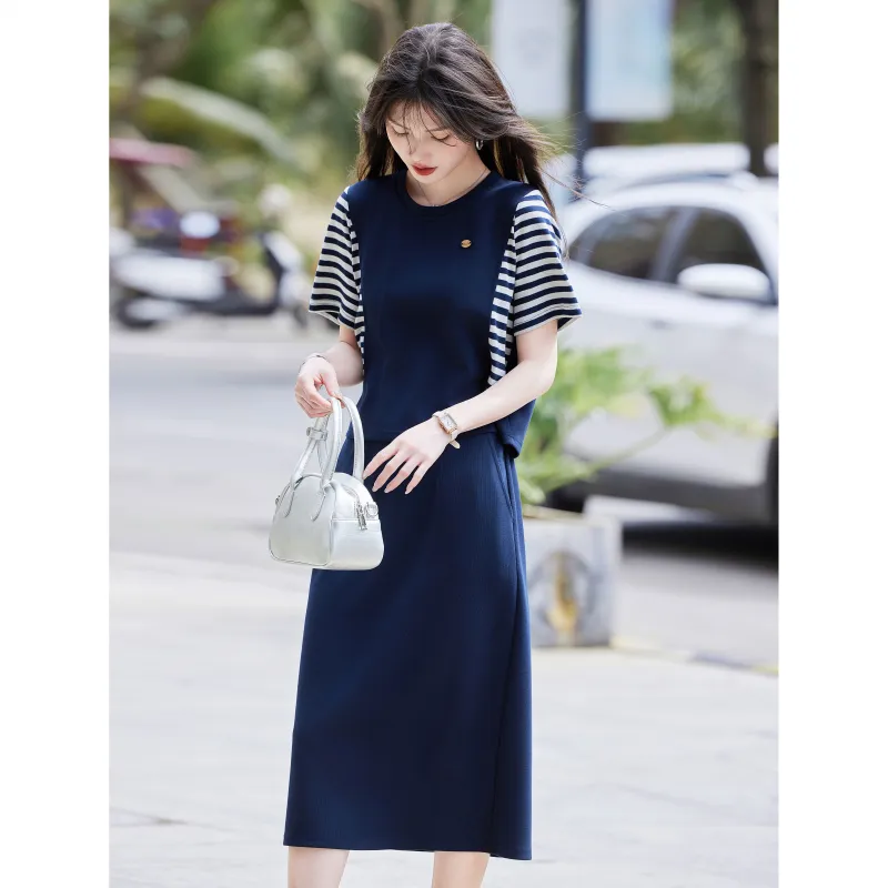 A Paradise For Awakening Skirt Set Women's Navy Blue-2
