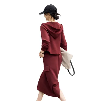A Paradise For Awakening Skirt Set Women's Burgundy