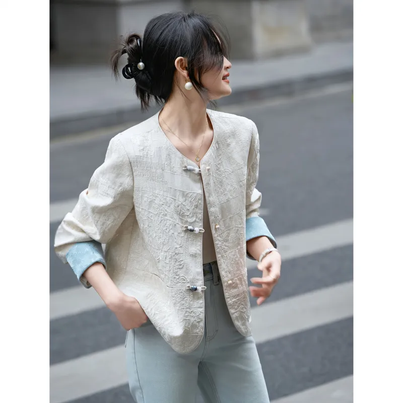 A Paradise For Awakening Cropped Coat Women's Beige-2