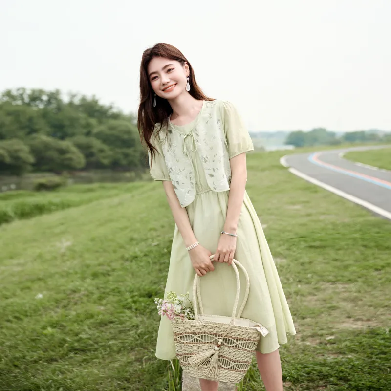 A Paradise For Awakening Skirt Set Women's Green-3