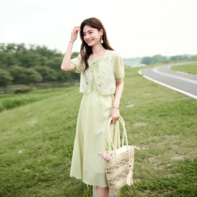 A Paradise For Awakening Skirt Set Women's Green-4