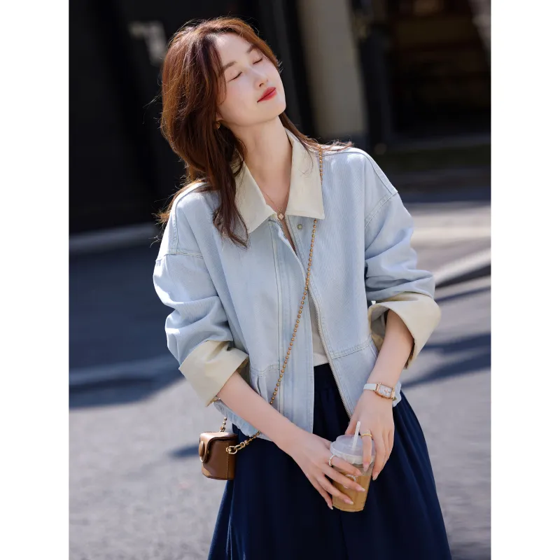 A Paradise For Awakening Denim Jacket Women's Denim Light Blue-3