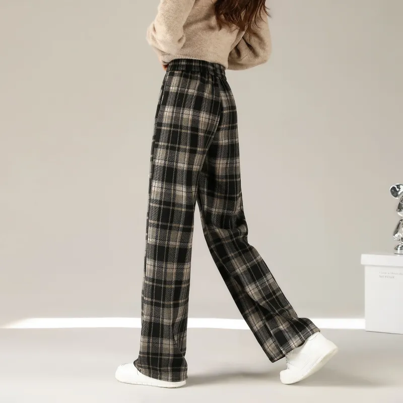 A Paradise For Awakening Casual Pants Women's Black Plaid-3