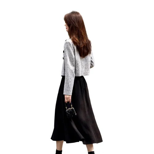 A Paradise For Awakening Skirt Set Women's