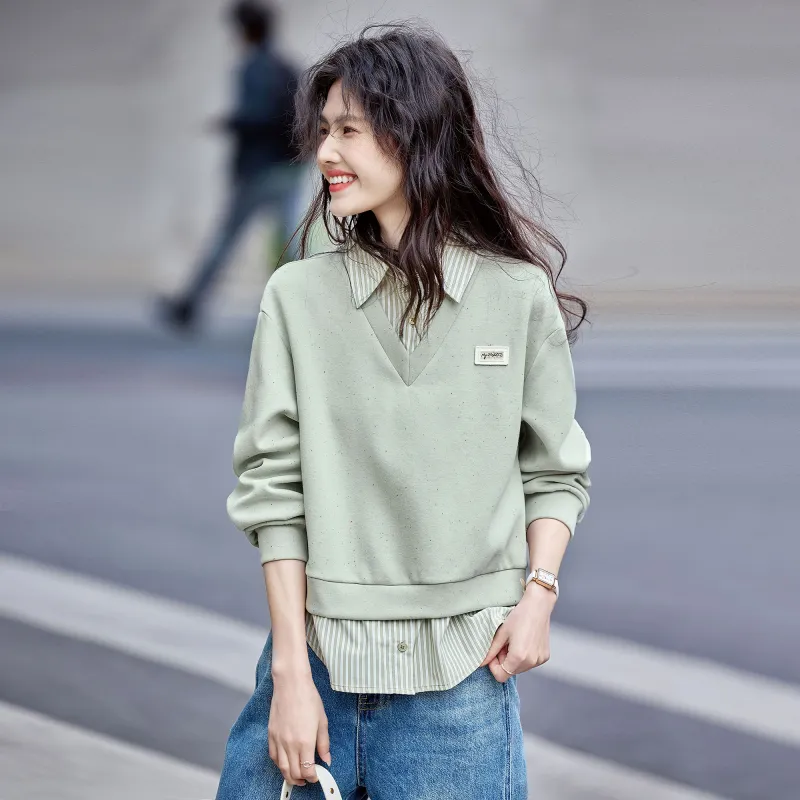 A Paradise For Awakening Sweatshirt Women's Green-4
