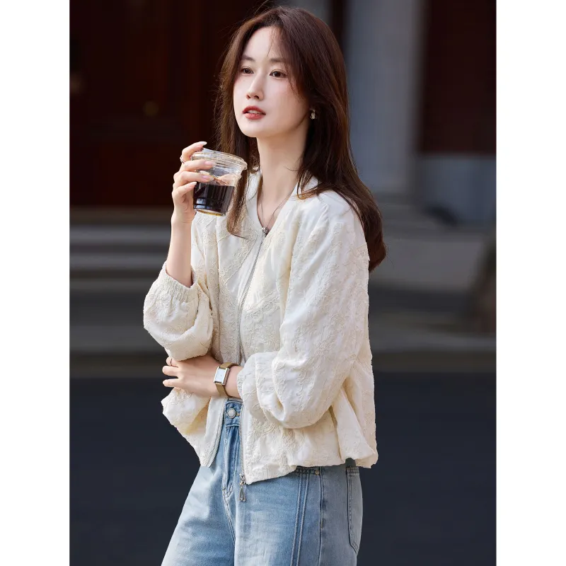 A Paradise For Awakening Cropped Coat Women's Beige-3