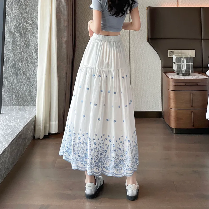 A Paradise For Awakening Casual Long Skirt Women's White With Blue Floral-4