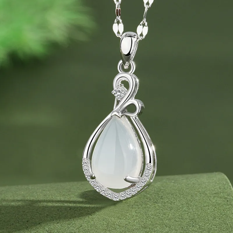 Love Jewelry Chalcedony Necklaces Unisex-1