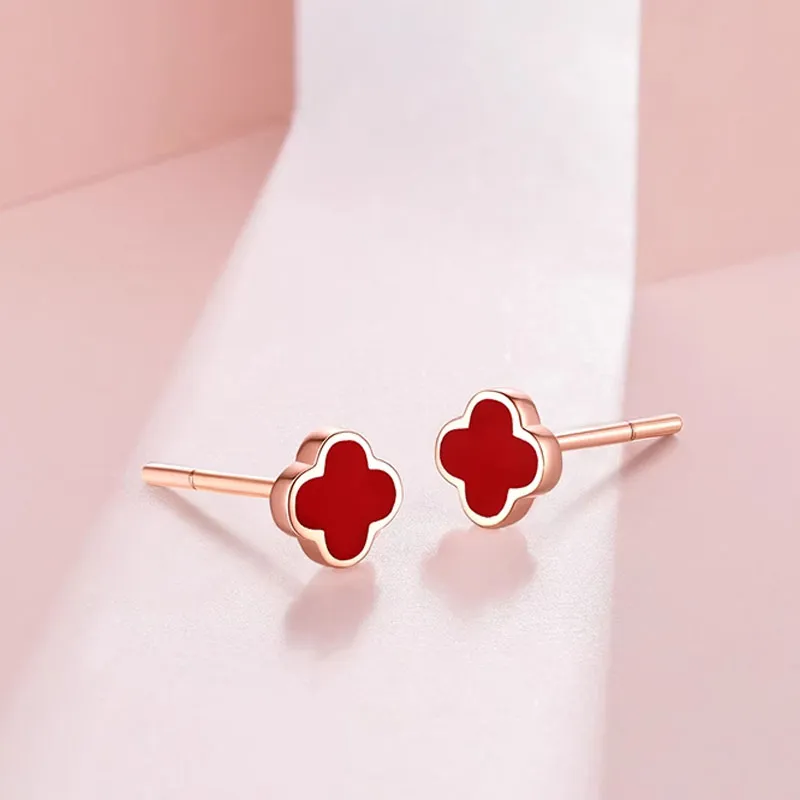 KING TAI SANG 18K Gold Stud Earrings Unisex-3