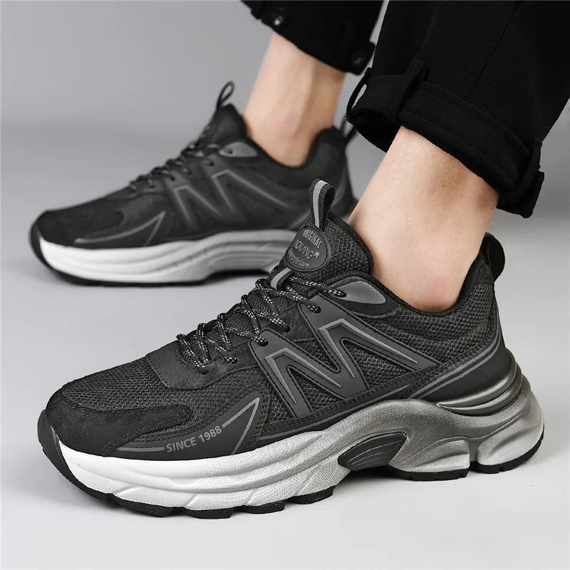 AOKANG Cushioning Anti-Slip And Wear-Resistant Low-Top Outdoor Shoes Men's Black-19