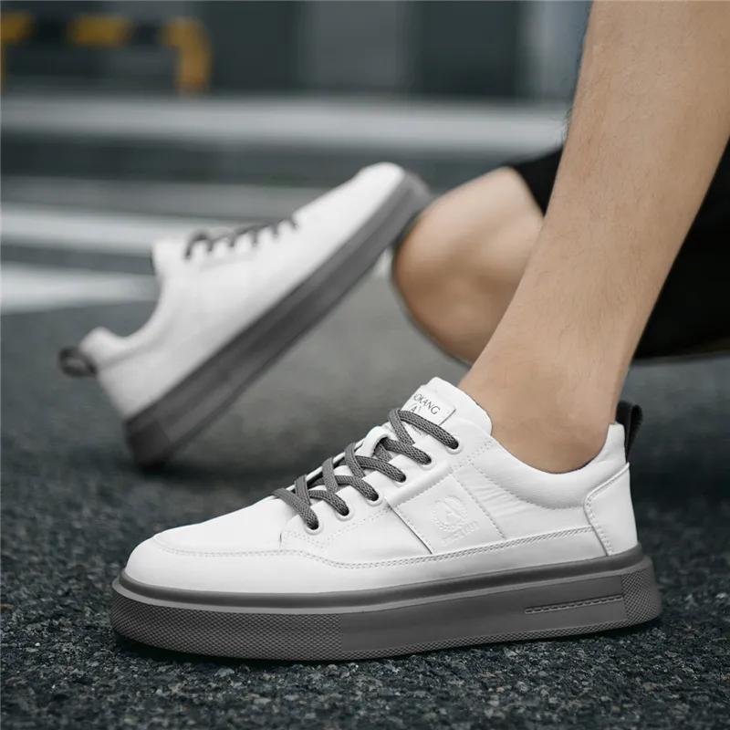 AOKANG Wear resistant, Lightweight, Breathable, And Non slip. Low Top Skateboard Shoes Men's Exclusive Box-18