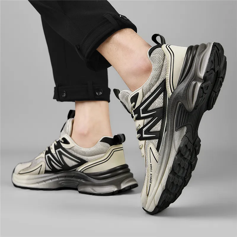 AOKANG Cushioning Anti-Slip And Wear-Resistant Low-Top Outdoor Shoes Men's Black-6