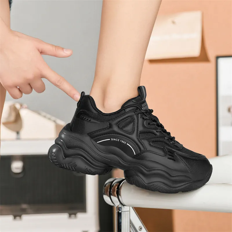 AOKANG Low-Top Chunky Sneakers Women's-21