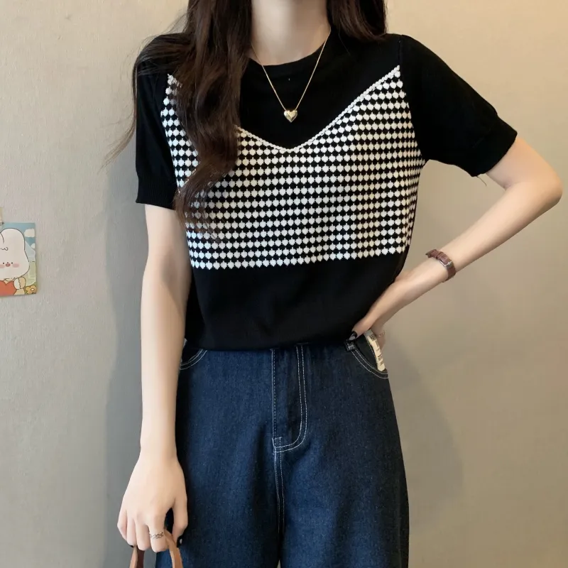 AHDO T Shirts Women's Black-6