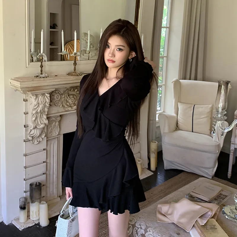 AHDO Long Sleeved Dresses Women's Black-3