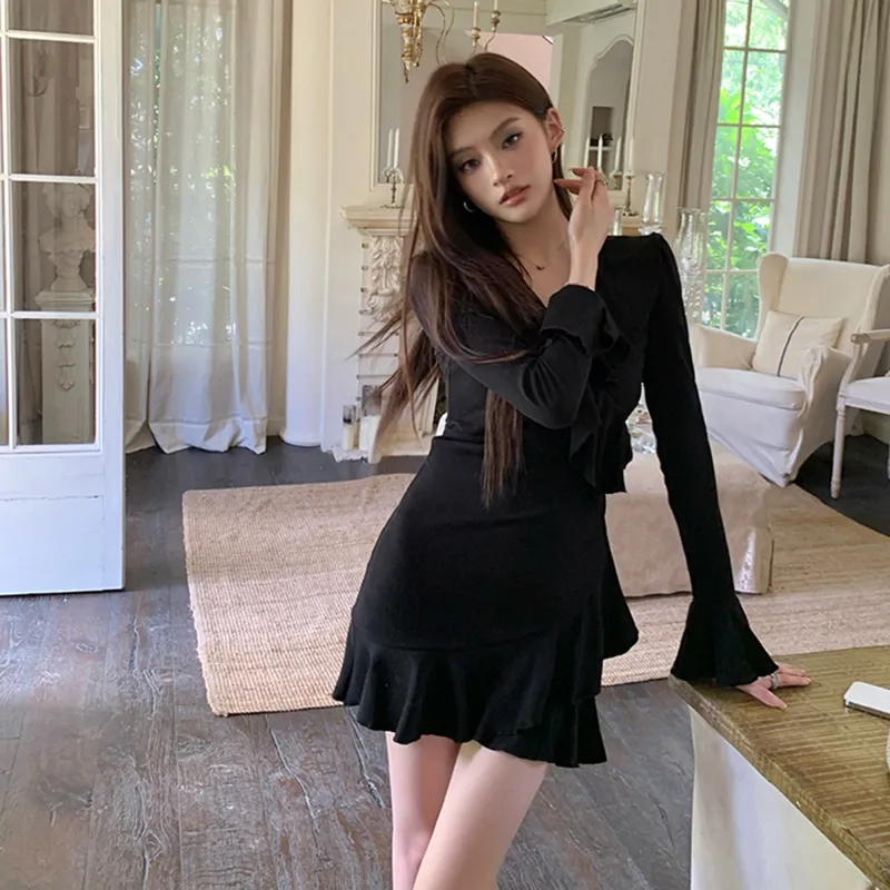 AHDO Long Sleeved Dresses Women's Black-6