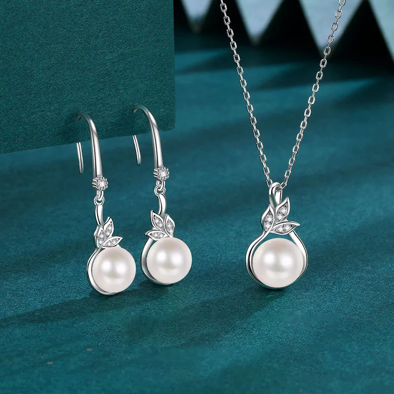 UTD S925 Silver+Pearl Necklaces Unisex-1