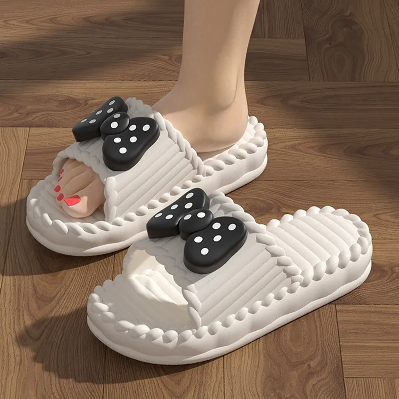 LUNNIFEIYA Slippers / Home Slippers-9