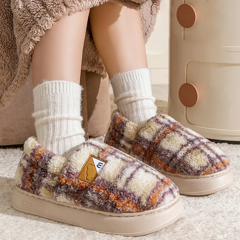 LUNNIFEIYA Slippers / Home Slippers-9