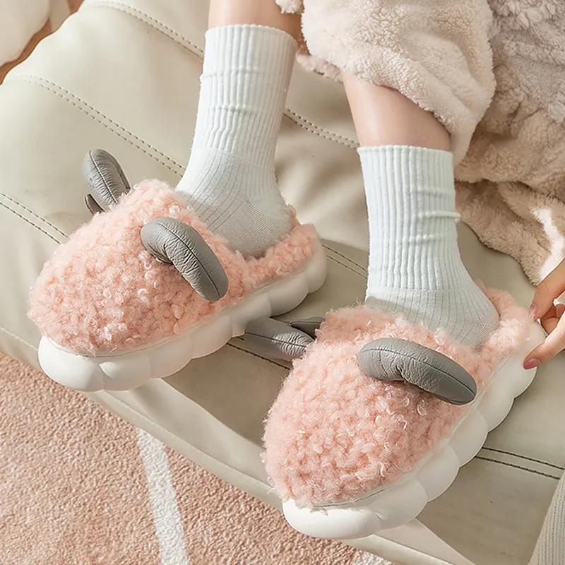 LUNNIFEIYA Slippers / Home Slippers-1