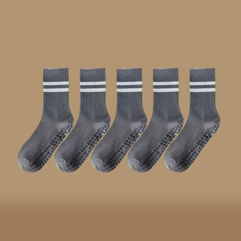 BEAR UNION Mid Calf Socks Women's-39