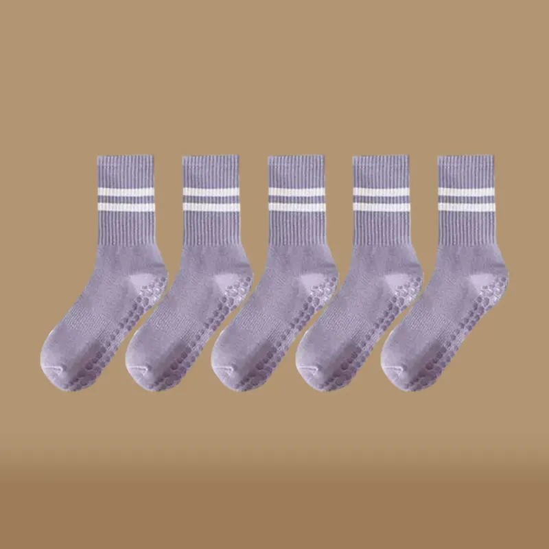 BEAR UNION Mid Calf Socks Women's-37