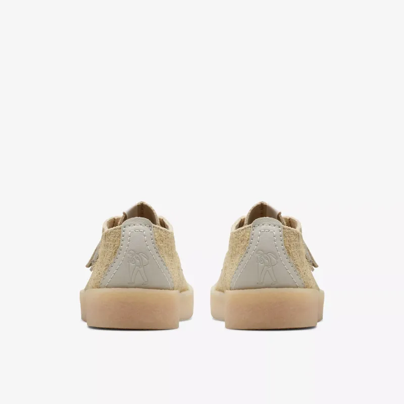 Clarks Low Top Casual Shoes Men Light Yellow-3
