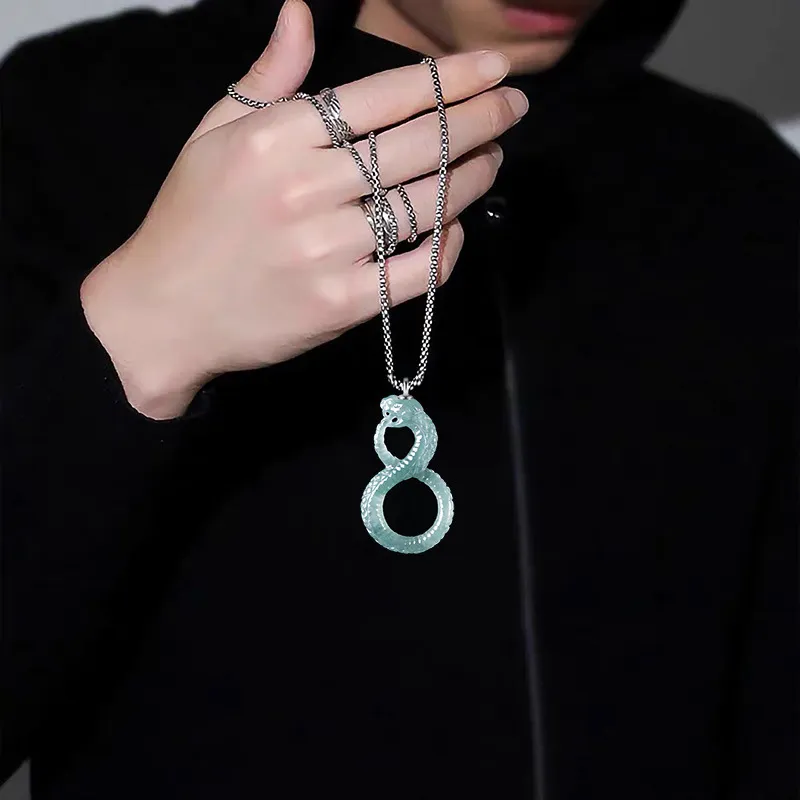 Kai Zhen Glutinous Jade Necklaces Unisex-3