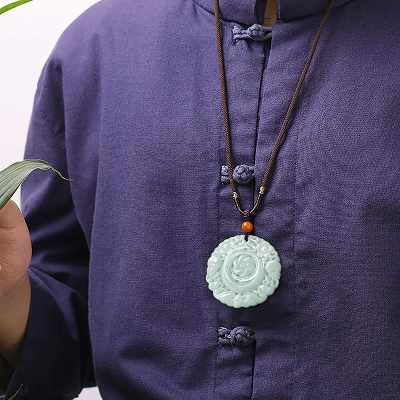 Kai Zhen Glutinous Jade Jadeite Pendants Unisex-3