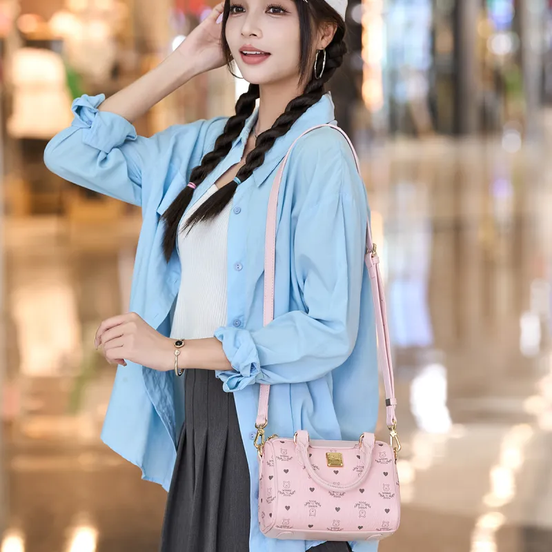 Disney Winnie The Pooh Series PVC Heart Fragrance Print Disney Bag Crossbody Bag, Shoulder Bag, Handbag Women's Pink-5
