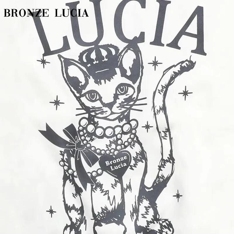 Bronze Lucia Sweatshirt Unisex White-2