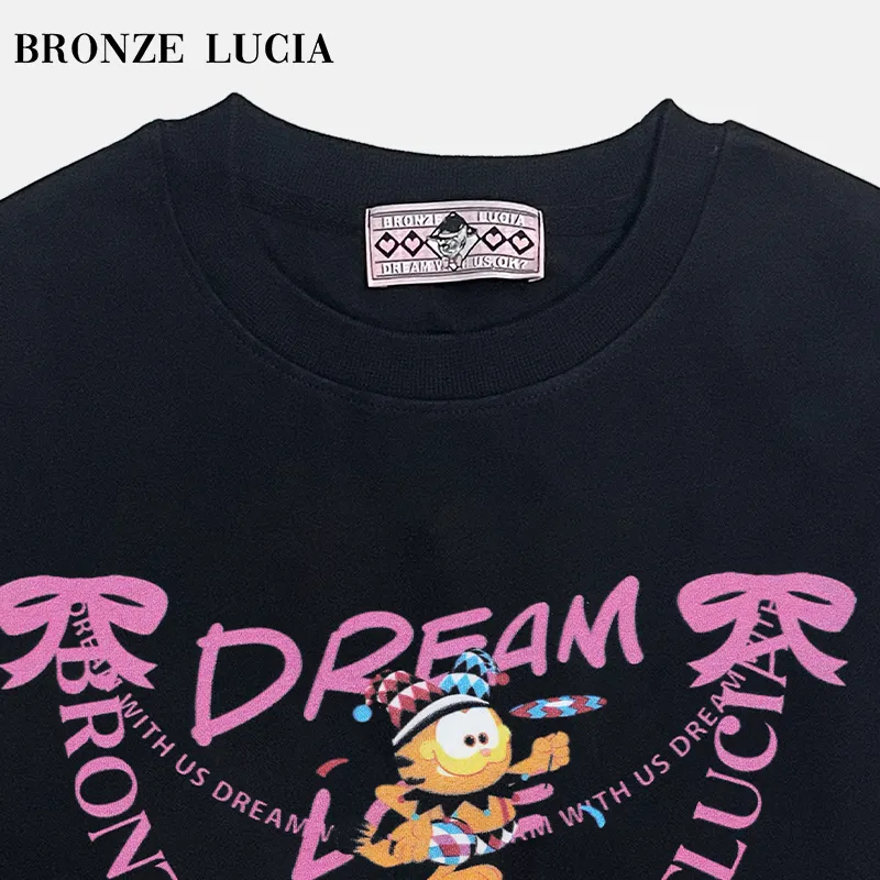Bronze Lucia x JIAFEIMAO,LIANMINGKUAN Sweatshirt Unisex Black-2