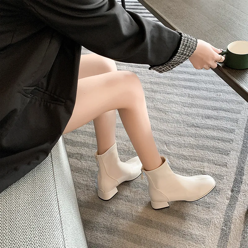 Take The Qin Ankle Boots Women's-11