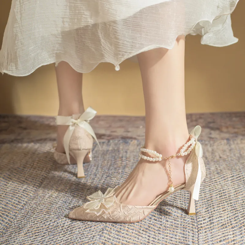 Take The Qin Slim Heel High Heels Women's Champagne-5