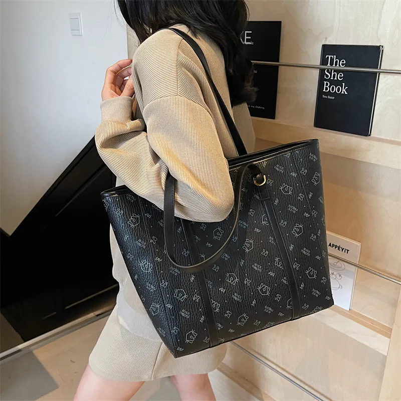 Teddy Bear Collection PU Shoulder Bag Women's Multicolor-20