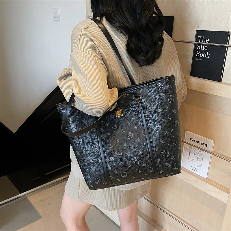 Teddy Bear Collection PU Shoulder Bag Women's Multicolor-19