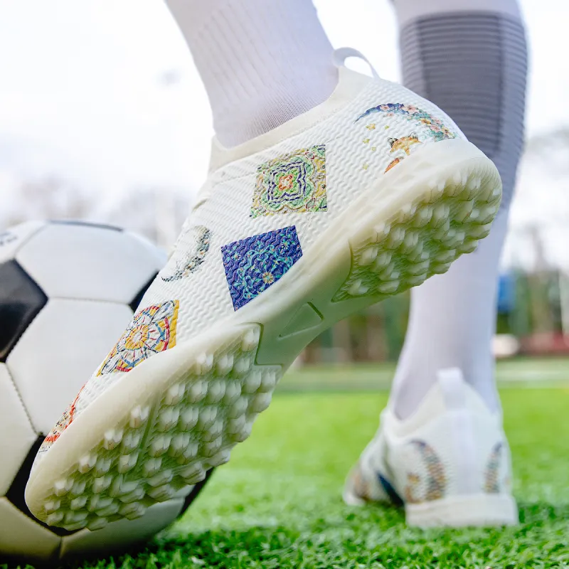 Saibi Slip Resistant, Abrasion Resistant, Waterproof Coverage Competition Training Multi Surface TF Soccer Shoes Unisex-17