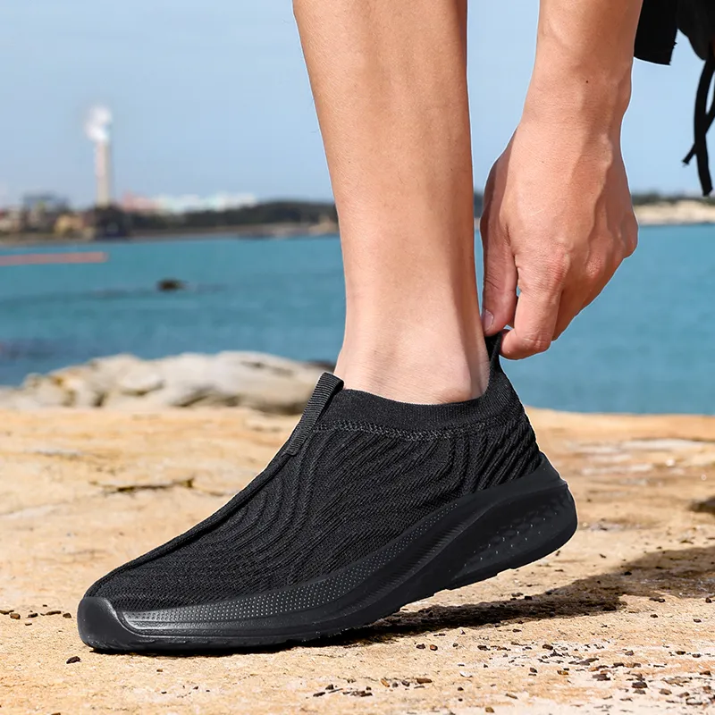 TELENT Cushioning And Breathable Low Top Casual Shoes Men's All Black-3
