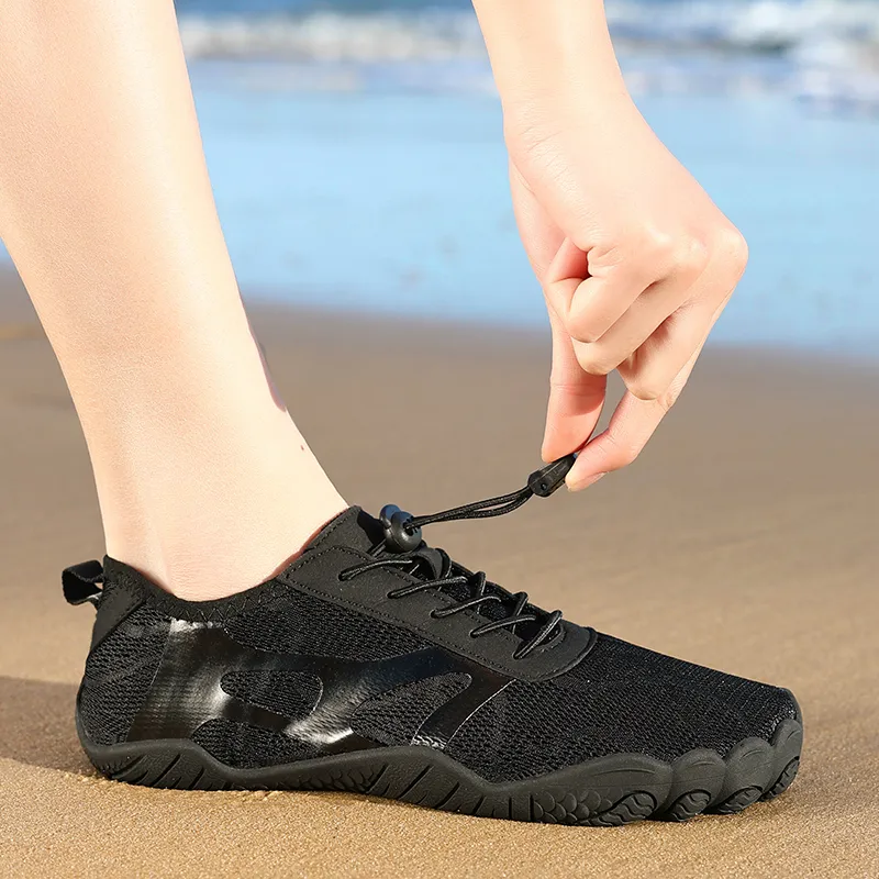 TELENT Odor Resistant Quick Dry Lightweight River Trekking Shoes Unisex Black-1