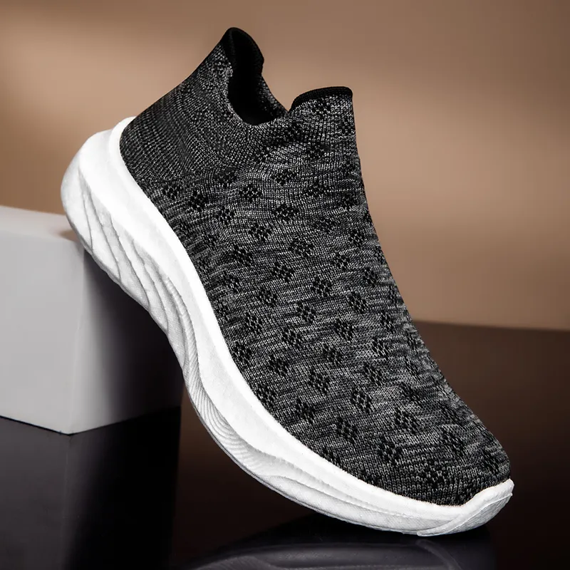 TELENT Breathable And Lightweight Low Top Casual Shoes Unisex Black White-3