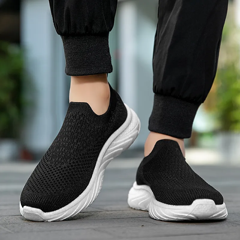 TELENT Slip Resistant And Breathable Low Top Casual Running Shoes Unisex-9