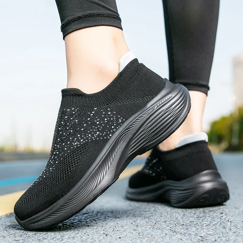 TELENT Abrasion Resistant Slip Resistant Low Top Casual Shoes Women's-1